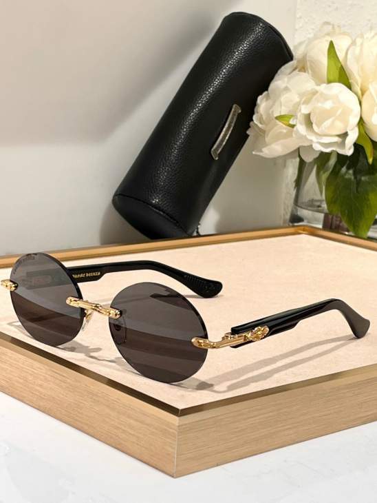 Picture of Chrome Hearts Sunglasses _SKUfw66527017fw